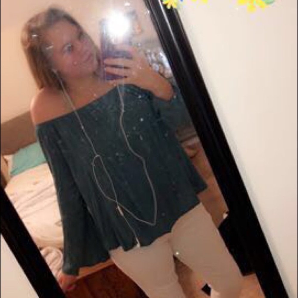 Meet your Posher, Rebecca